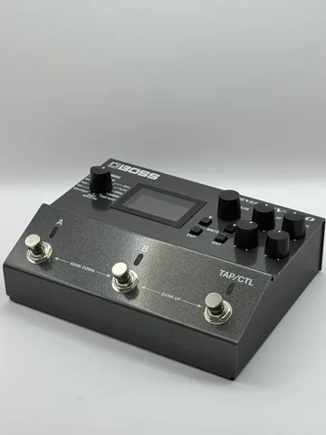 Boss RV-500 Reverb Педал Втора Употреба