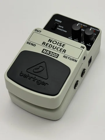Behringer NR300 Noise Reducer Noise Gate Педал Втора Употреба